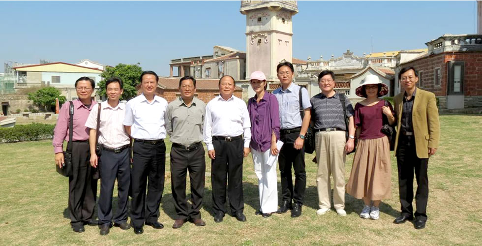 tw_event_date_caty01374828741_storydpid_16_album_1