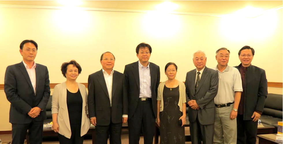 tw_event_date_caty01375247493_storydpid_16_album_12