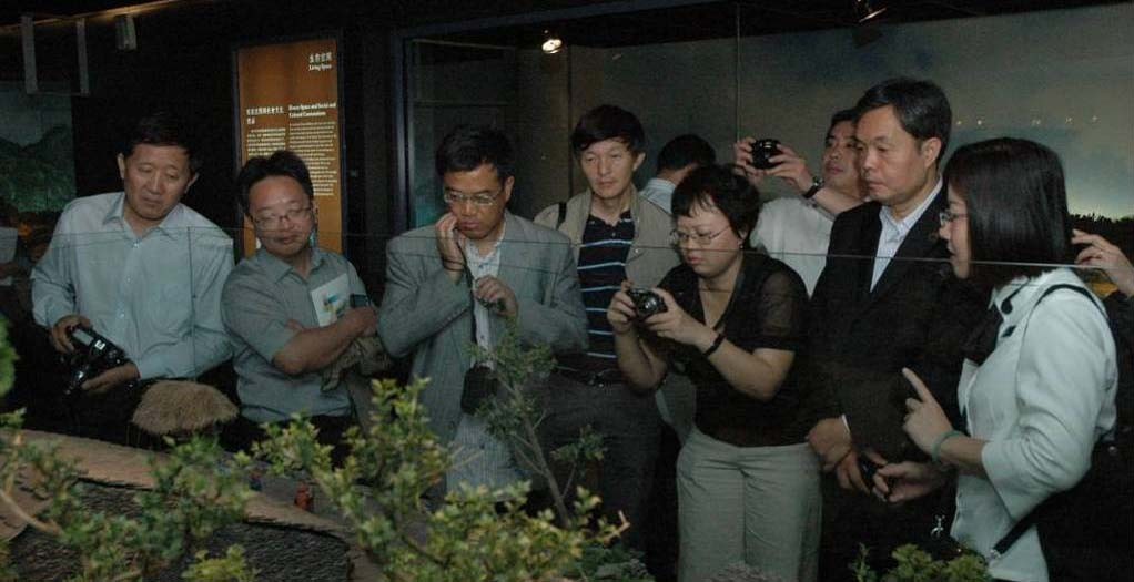 tw_event_date_caty01377134498_storydpid_18_album_8