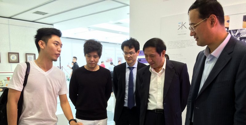 tw_event_date_caty01402292400_storydpid_35_album_27