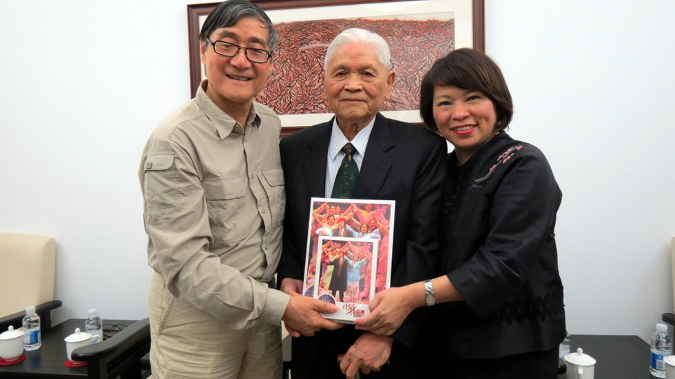 tw_event_date_caty01403591681_storydpid_37_album_1