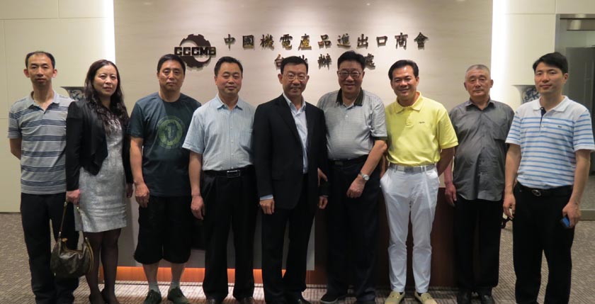 tw_event_date_caty01403603071_storydpid_38_album_1