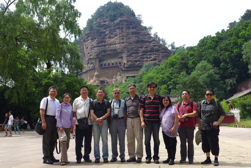 tw_event_date_caty01407212549_storydpid_41_album_0