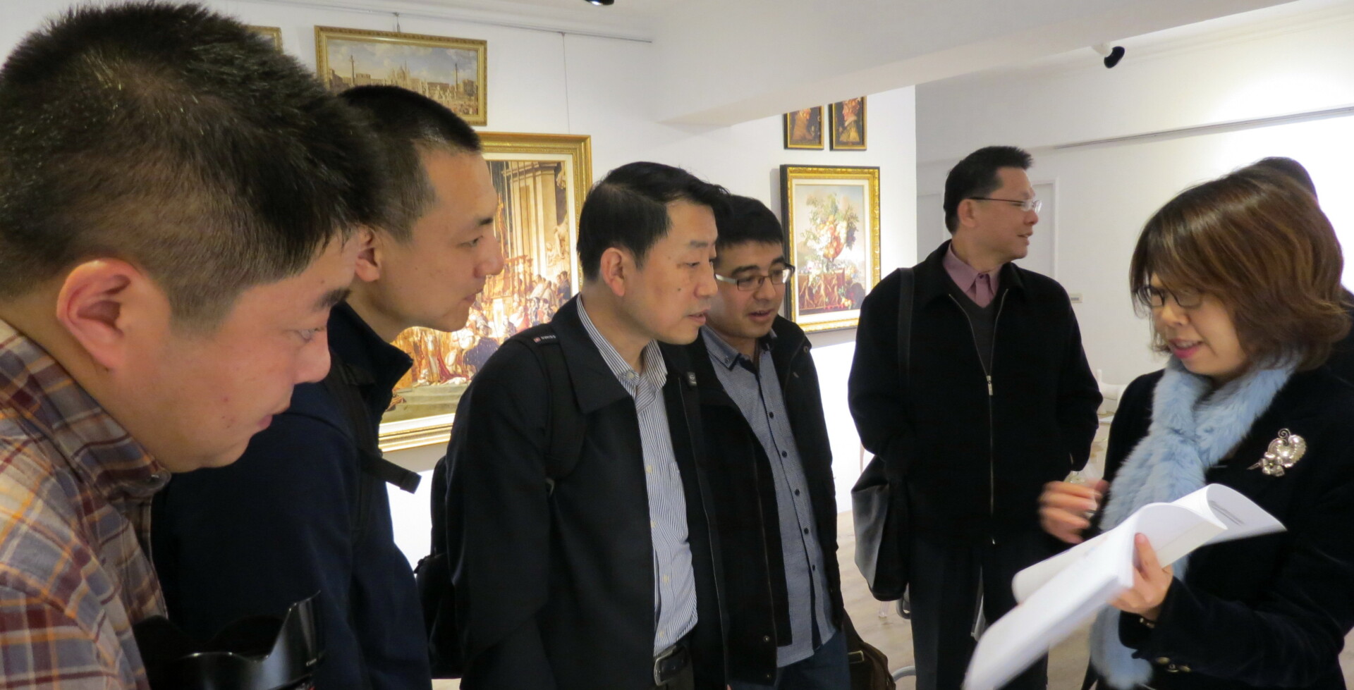 tw_event_date_caty01426754923_storydpid_48_album_0