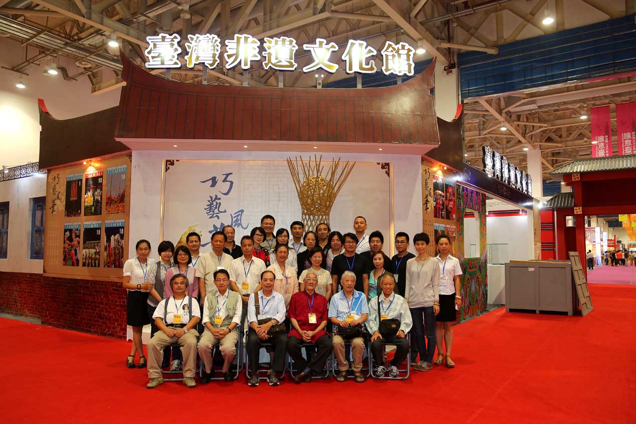 tw_event_date_caty01426822917_storydpid_49_album_0