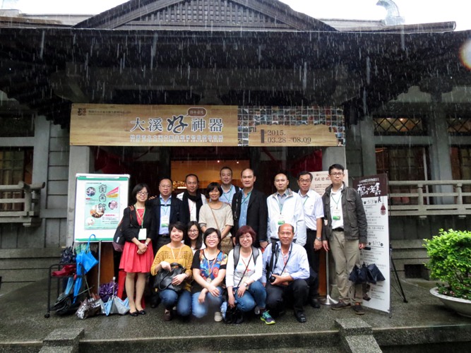 tw_event_date_caty01437534147_storydpid_51_album_1