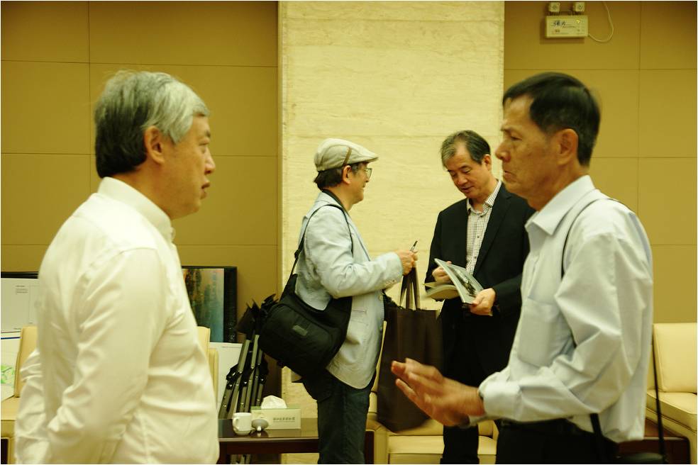 tw_event_date_caty01447382190_storydpid_58_album_1