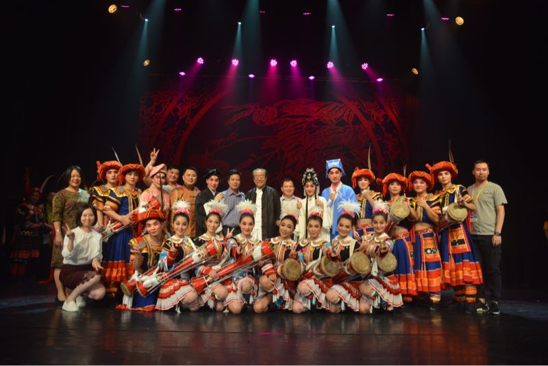 tw_event_date_caty01476332835_storydpid_69_album_8